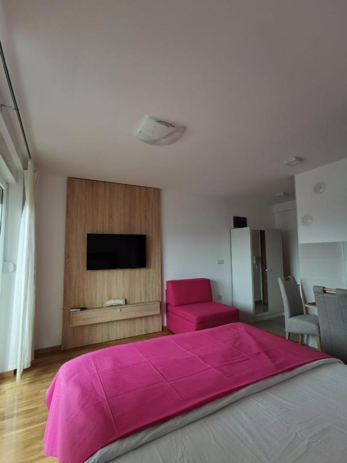 Apartman Krasula Doboj Eksteriør billede
